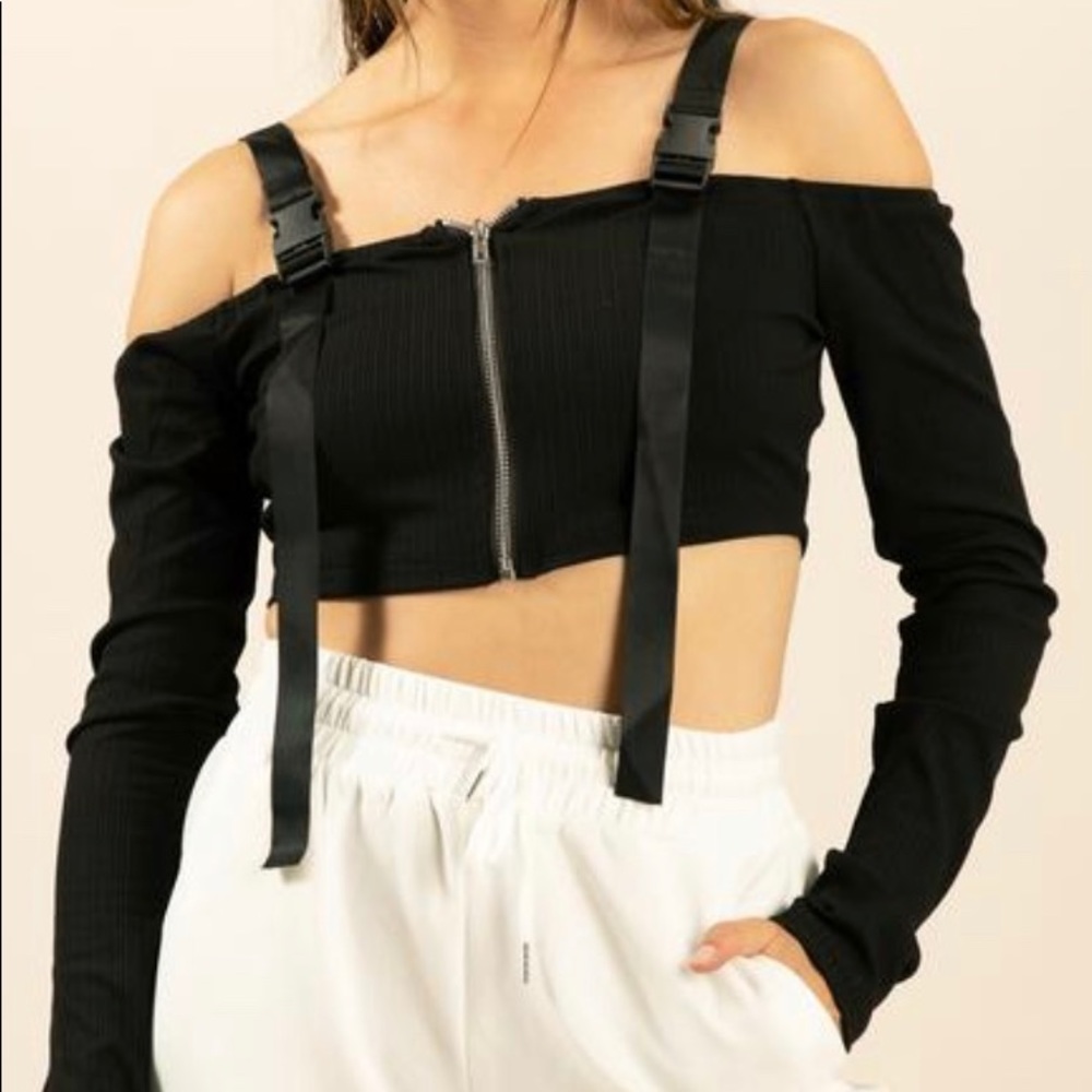 Waisted buckle crop top